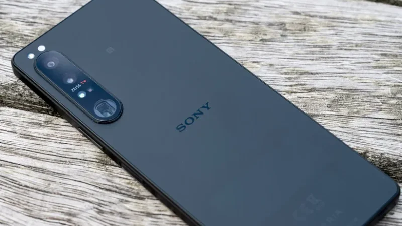 Opinion: The actuality achingly stubborn Sony continues to make smartphones is awesome news